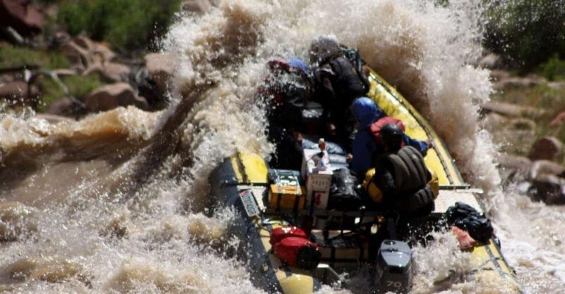 from-moab-cataract-canyon-4-day-guided-tour-by-raft-and-van