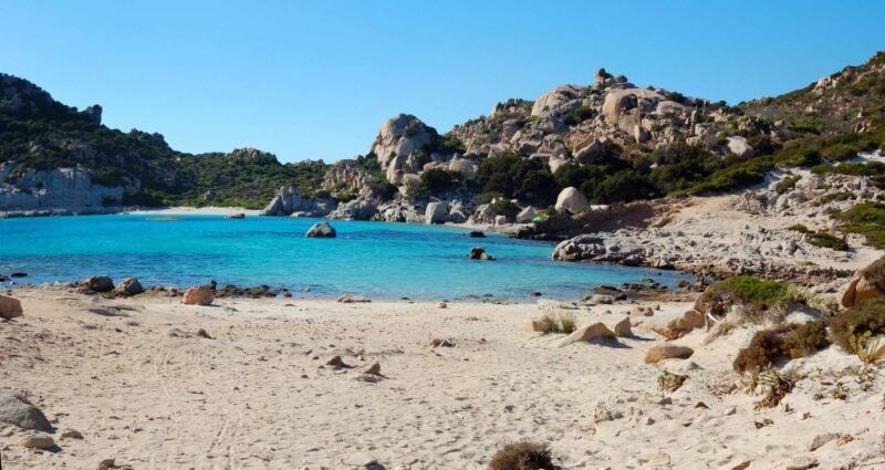 from-palau-la-maddalena-archipelago-boat-tour-with-pasta