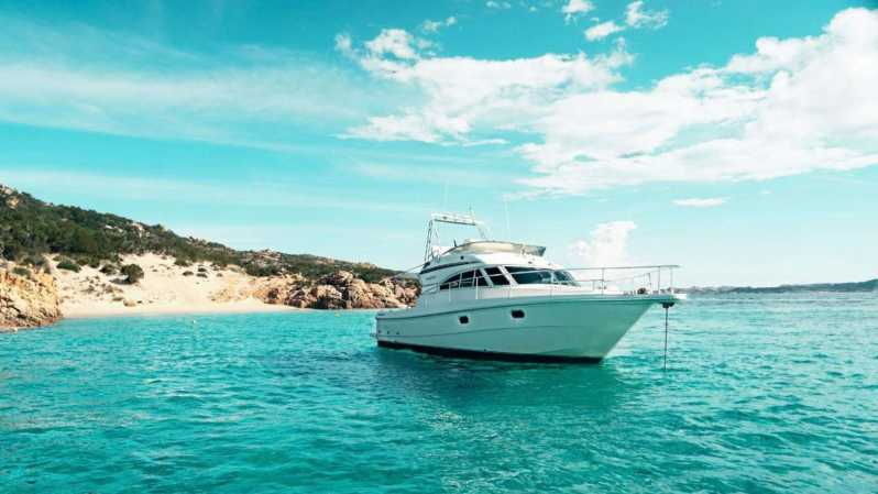 from-palau-la-maddalena-archipelago-yacht-tour-with-lunch