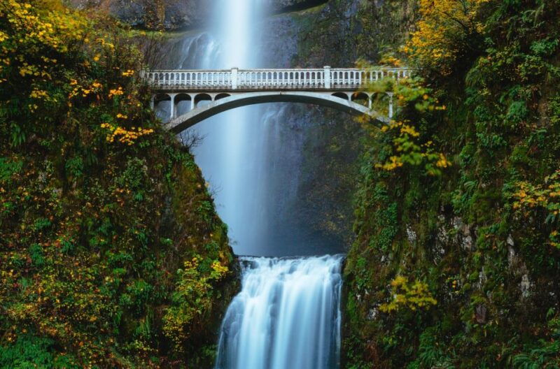 from-portland-columbia-gorge-waterfalls-tour