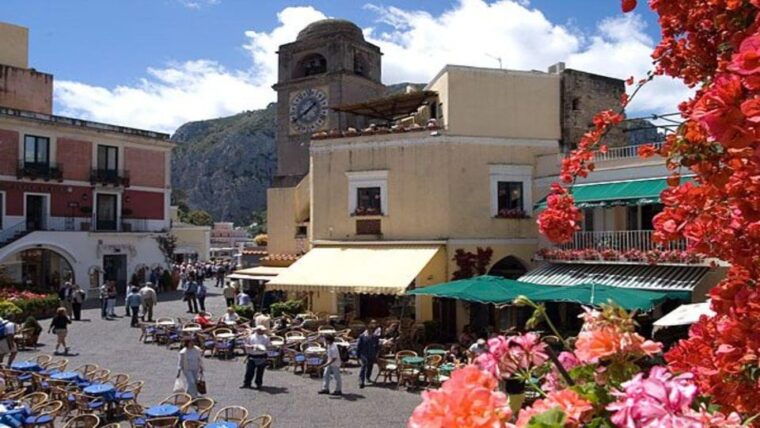 from-positano-capri-island-group-cruise-with-blue-grotto
