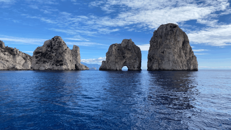 from-positano-capri-island-group-cruise-with-blue-grotto