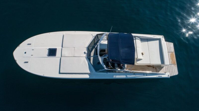 from-positano-capri-sorrento-capri-private-yacht-tour