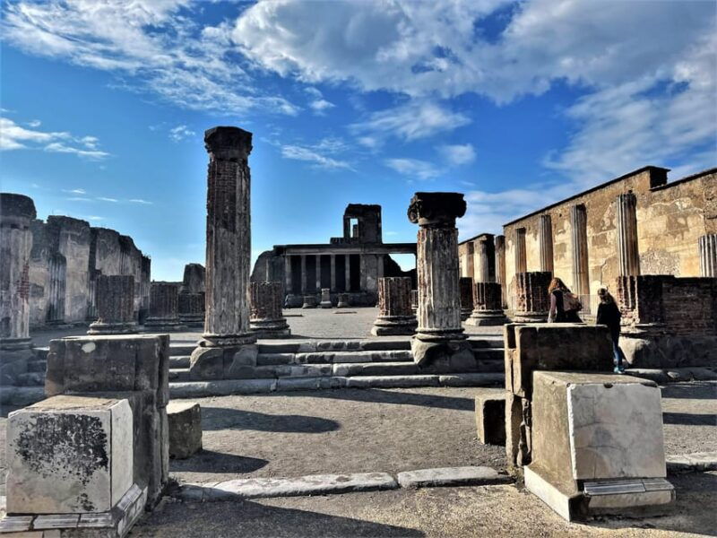 from-positano-pompeii-vesuvius-tour-small-group