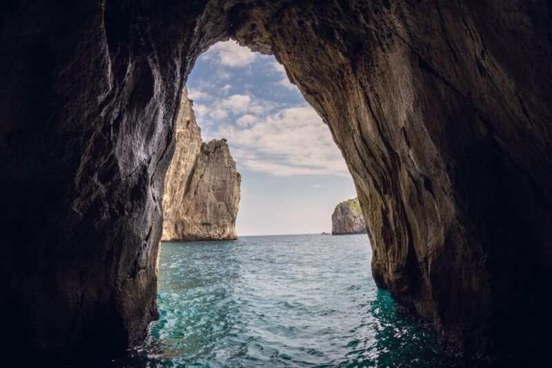 from-salerno-capri-and-the-sirenusas-boat-tour