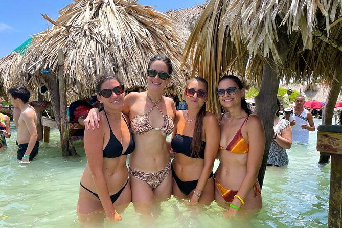 full-day-guided-tour-in-rosary-islands-in-cartagena