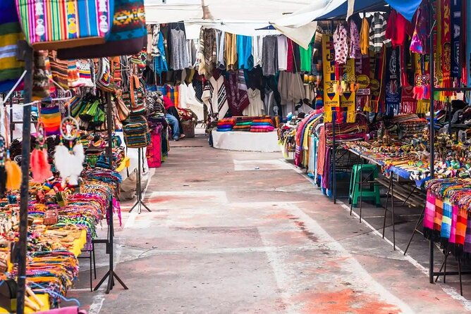 full-day-in-otavalo-area-culture-and-shopping