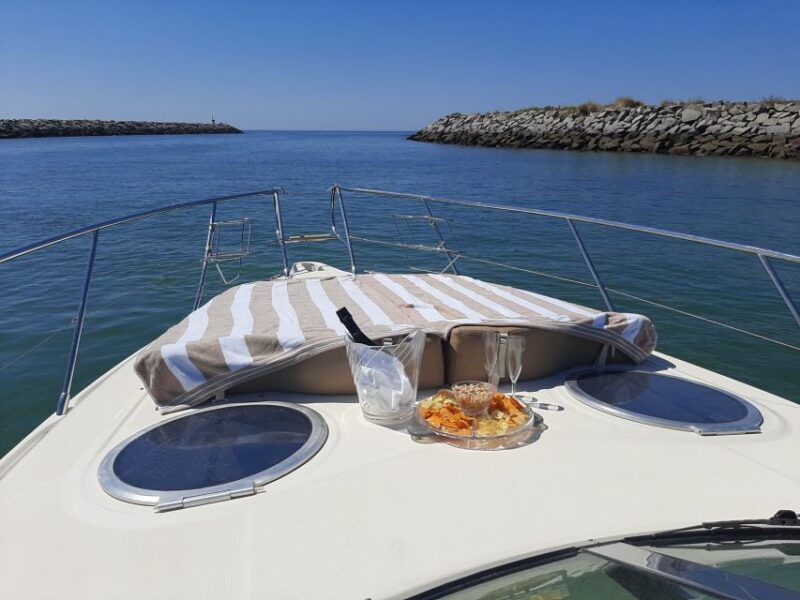 full-day-luxury-boat-charter