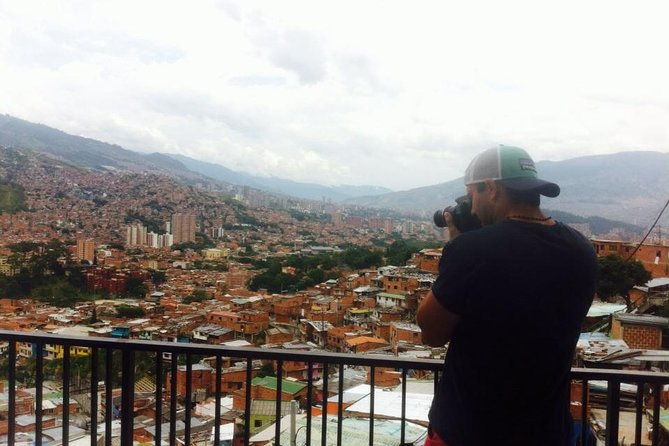 full-day-medellin-city-fondas-and-food-tasting-tour