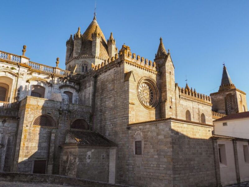 full-day-private-tour-in-evora-with-winery-tour-from-lisbon