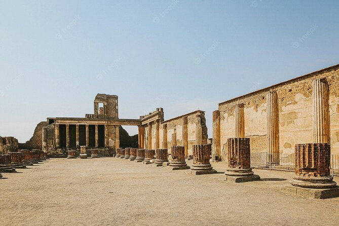 full-day-private-tour-of-pompeii-and-naples-from-sorrento