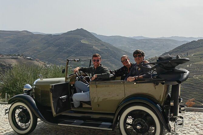 full-day-private-tour-to-douro-vintage-experience