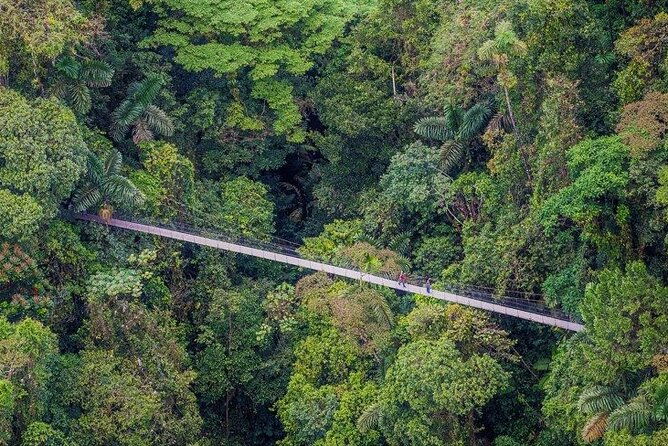full-day-tour-of-the-arenal-volcano-from-la-fortuna