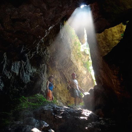 full-day-waterfalls-and-caverns-tour