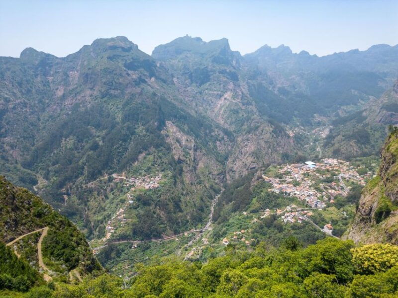 funchal-nuns-valley-tuk-tuk-tour-2h30