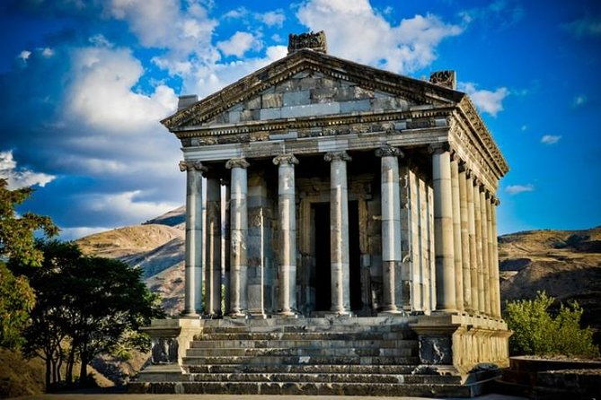 garni-tatev-karahundj-zvartnots-echmiadzin-4-days-in-armenia-from-yerevan