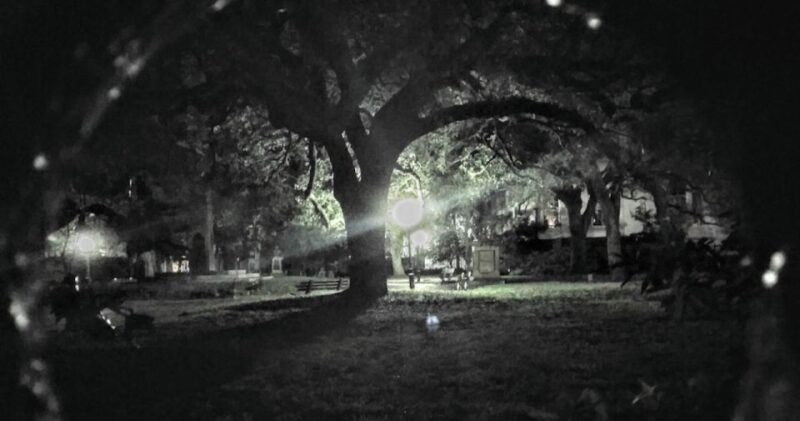 ghost-tour-charleston-dark-history-ghost-tour-with-adam
