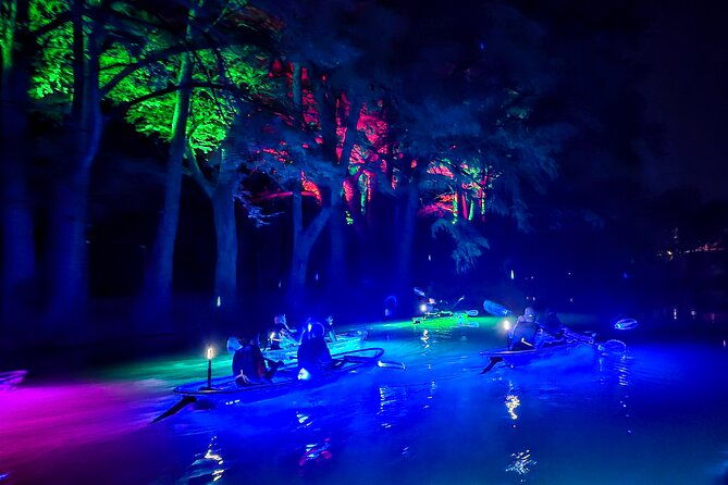 glowing-kayak-tour-kerrville