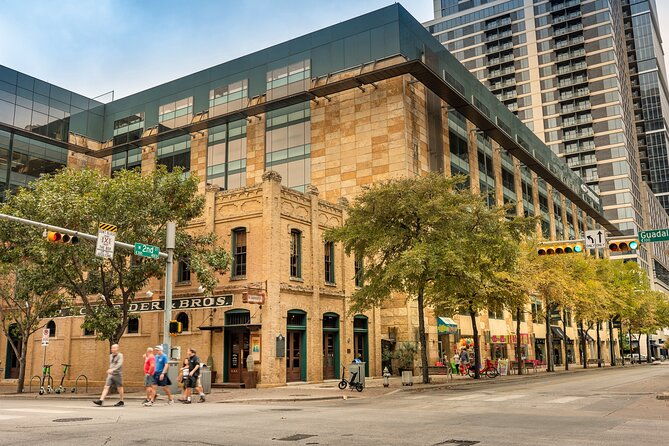 golden-austin-adventures-a-seniors-walking-delight-tour