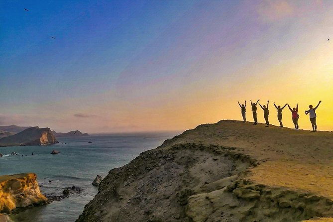golden-shadows-trek-light-hike