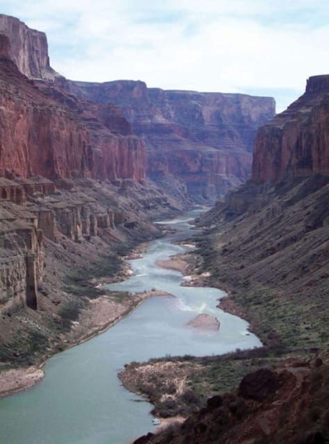 grand-canyon-journey-to-the-bottom-tour-on-historic-route-66