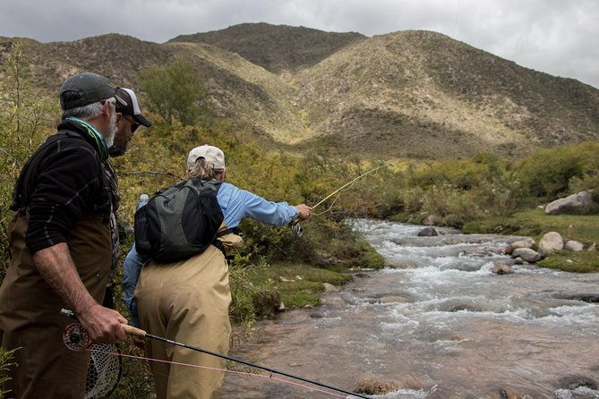guided-fly-fishing-tour-in-mendoza-with-asado-and-wine