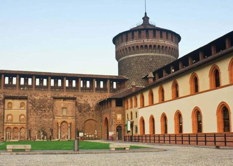 guided-tour-discover-sforza-castle-and-michelangelos-art