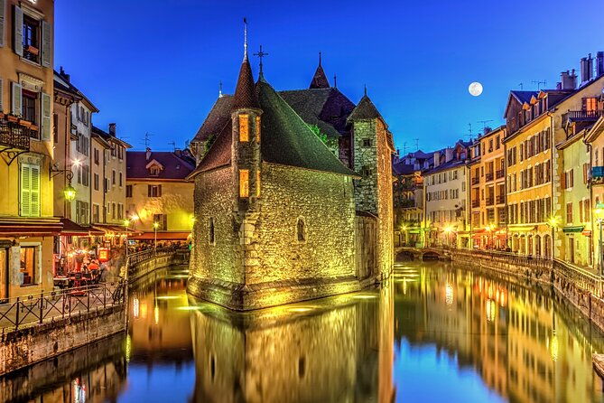 guided-tour-of-annecy-fondue-cruise-on-the-lake-from-lyon