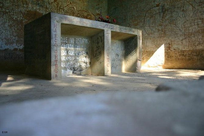guided-tour-of-the-che-guevara-museum-in-vallegrande