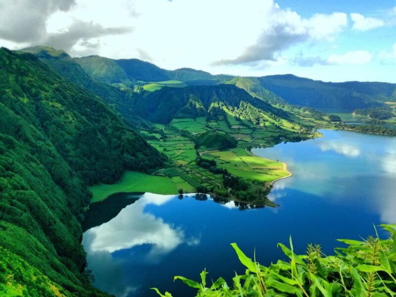 half-day-4x4-tour-sete-cidades-off-the-beaten-track