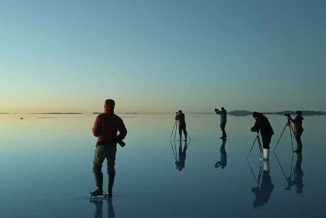 half-day-trip-to-uyuni-salt-flats-sunset-included