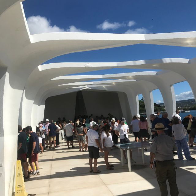 hawaii-pearl-harbor-and-north-shore-adventure