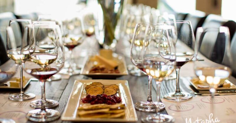 healdsburg-boutique-wine-and-food-pairing-walking-tour