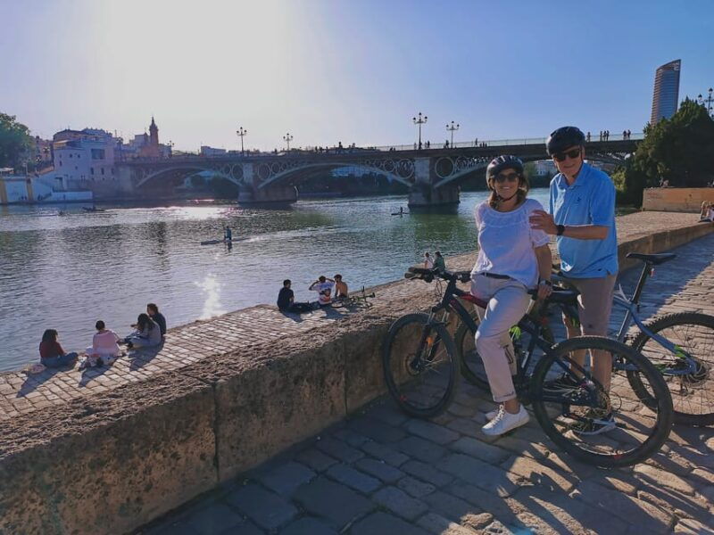 historic-seville-sunset-bike-tour