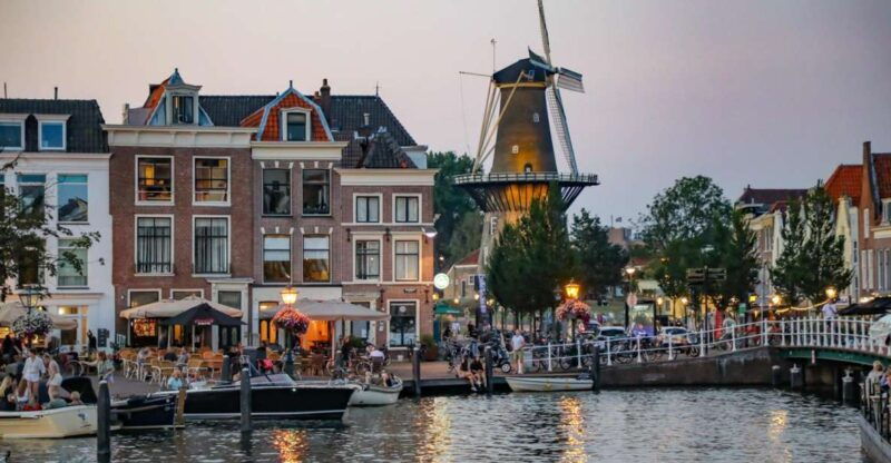 historical-leiden-private-tour-with-local-guide-2