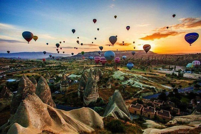 hot-air-balloon-cappadocia-tour-goreme-valley