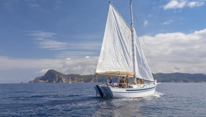 ibiza-private-sailboat-with-premium-open-bar-food-music