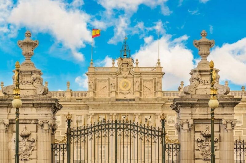 immerse-in-history-madrids-royal-palace