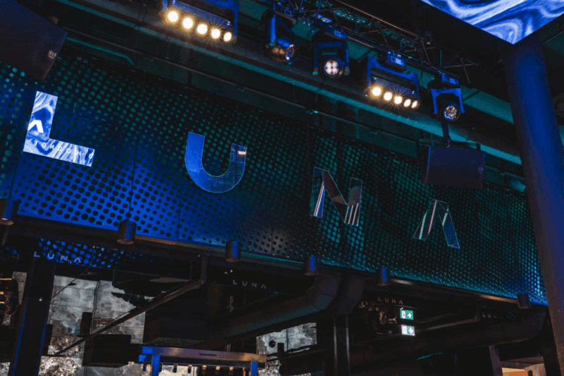innsbruck-party-ticket-at-luna-club-lounge