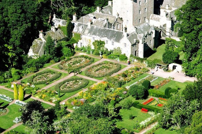 invergordon-shore-excursion-cawdor-castle-battlefield-clavacairns