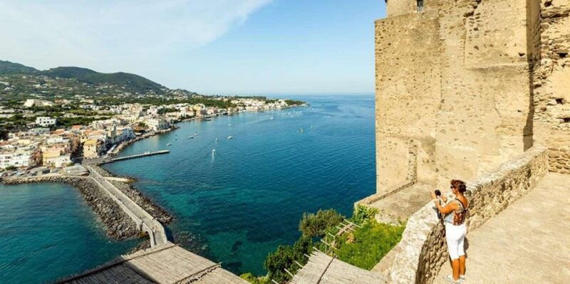 ischia-forio-visit-to-the-aragonese-castle-borgo-di-celsa