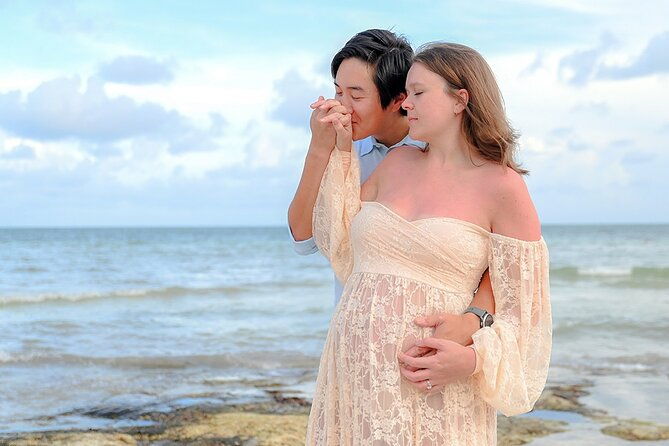 island-maternity-bliss-photoshoot