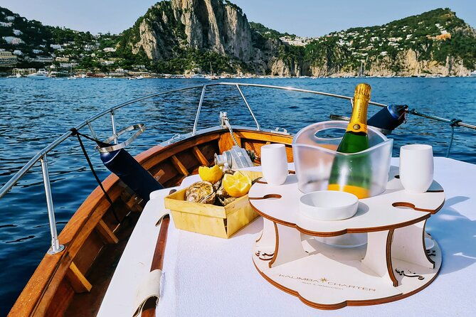 island-of-capri-private-cruise