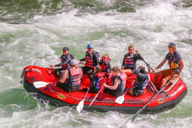 jackson-snake-river-class-2-3-whitewater-rafting-adventure