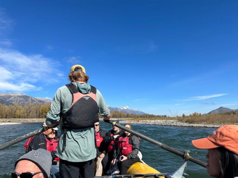 jackson-snake-river-scenic-raft-float-tour-with-teton-views