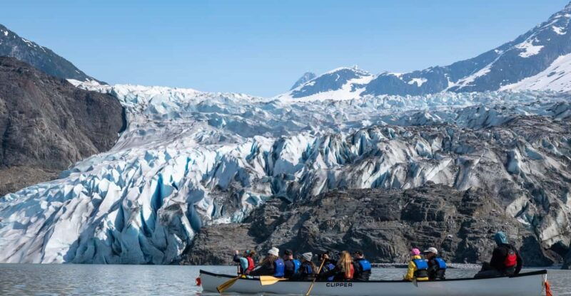 juneau-mendenhall-glacier-canoe-paddle-and-hike