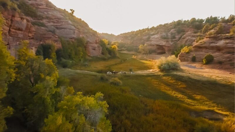 kanab-cave-lakes-canyon-horseback-riding-experience
