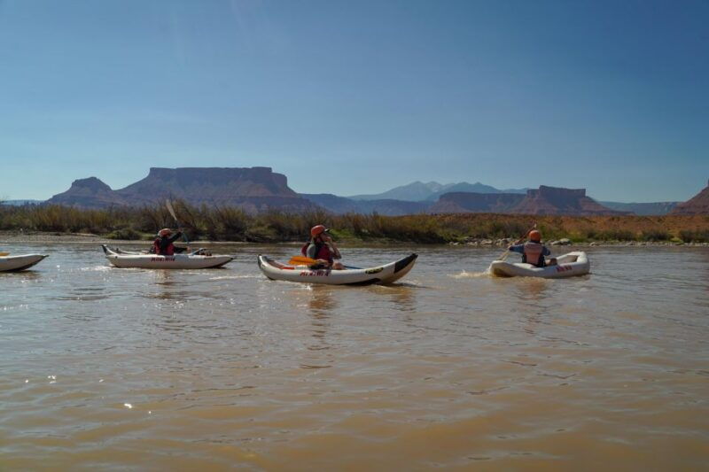 kayaking-in-castle-valley-moab-half-day-trip