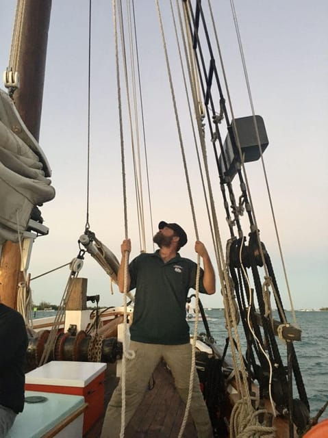 key-wests-schooner-appledore-star-champagne-sunset-sail