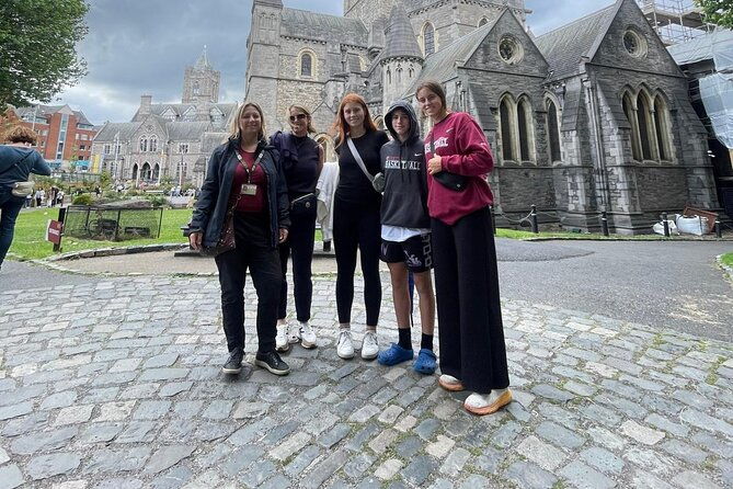 kid-friendly-dublin-highlights-private-guided-tour-for-families